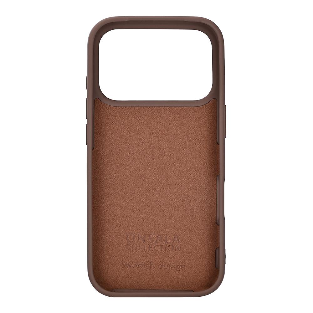 Onsala Onsala iPhone 17 Pro Mobilskal Med Silikonkänsla Chocolate
