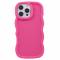  iPhone 16 Pro Mobilskal Wavy Rosa