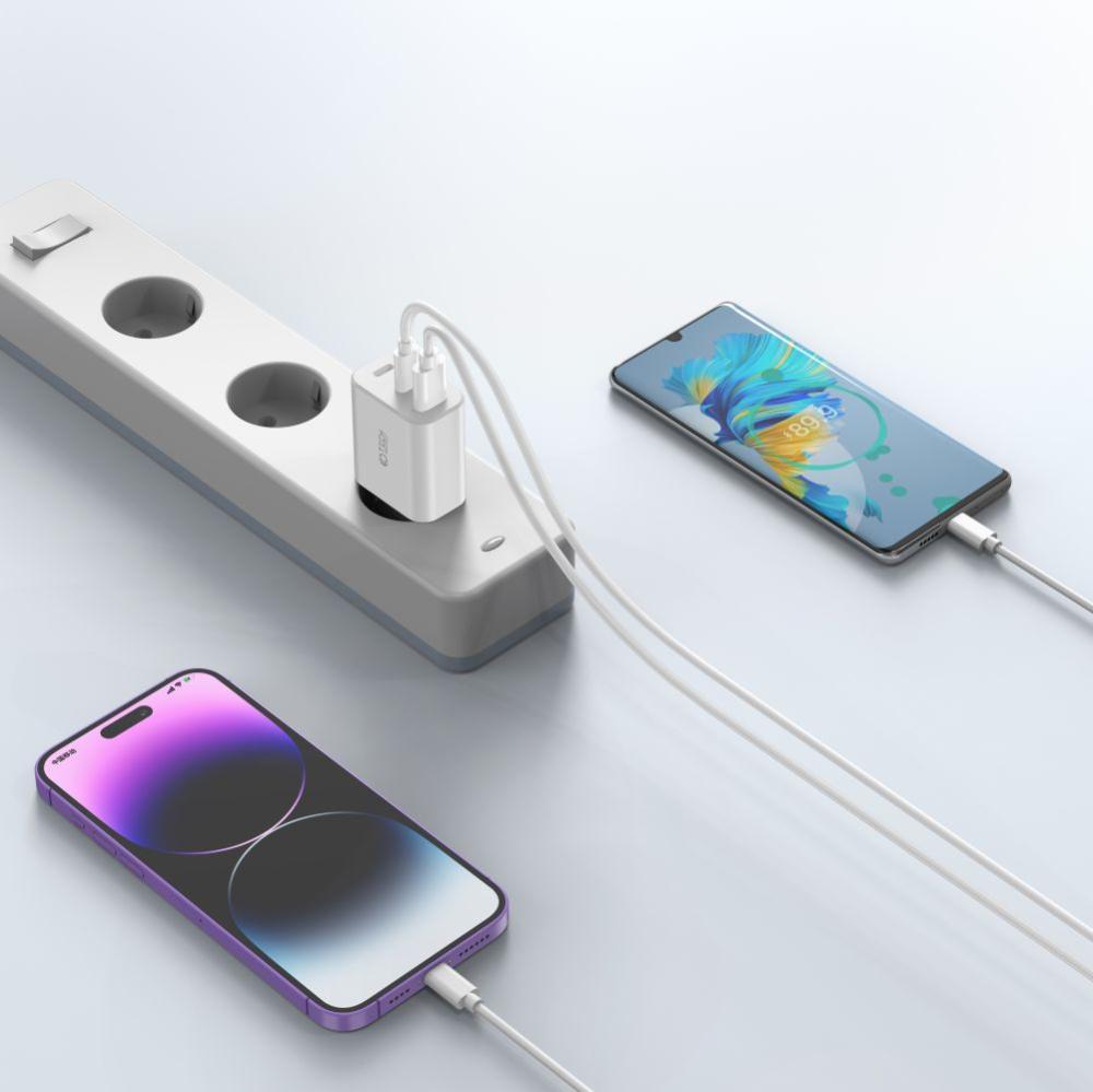 Tech-Protect Tech-Protect 30W PD/QC Väggladdare 2x USB-C 1x USB-A Svart