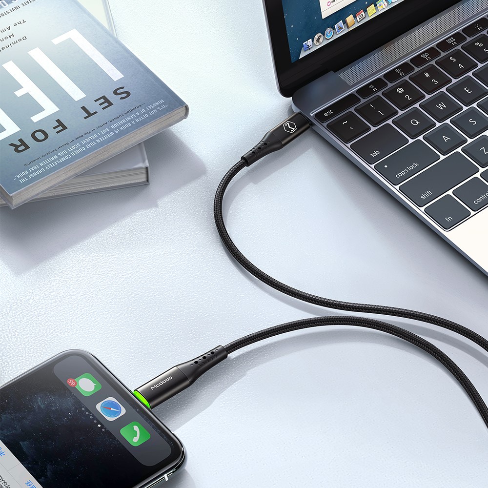 MCDODO Mcdodo 36W 1.2m USB-C - Lightning Kabel LED Svart