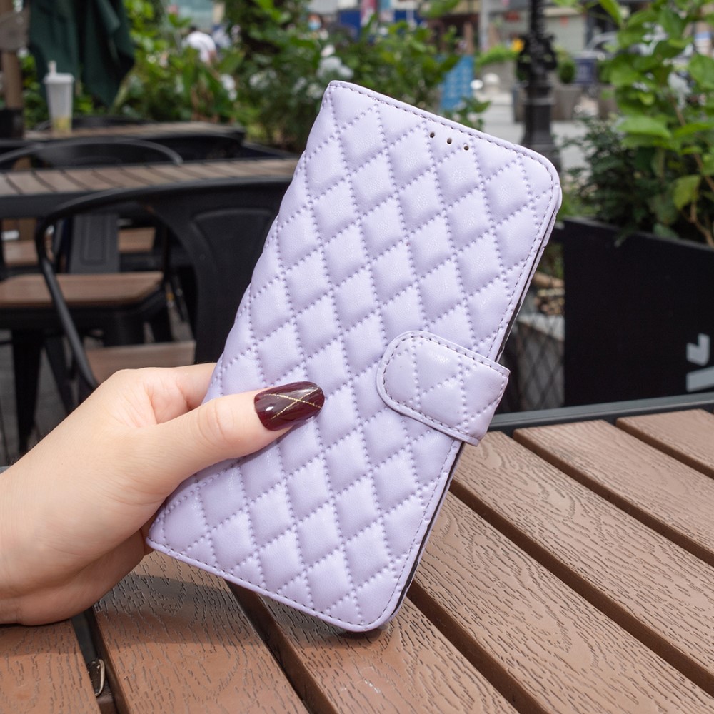  Motorola Moto G35 5G Fodral Diamond Läder Lila