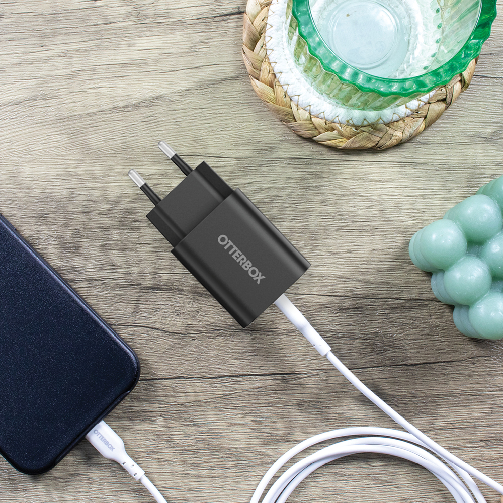 OtterBox OtterBox 20W PD USB-C Väggladdare Svart