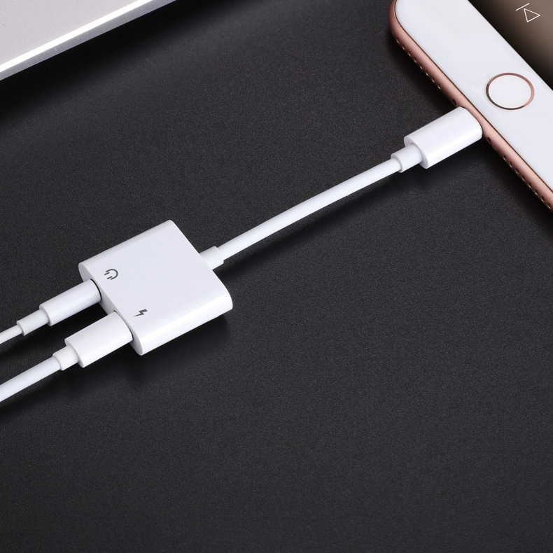 JOYROOM Joyroom Lightning Till Lightning Hona Ljud Adapter - Vit