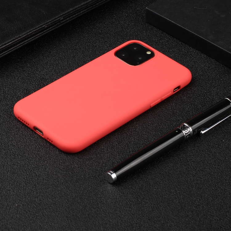  iPhone 15 Pro Skal Frostad TPU Röd