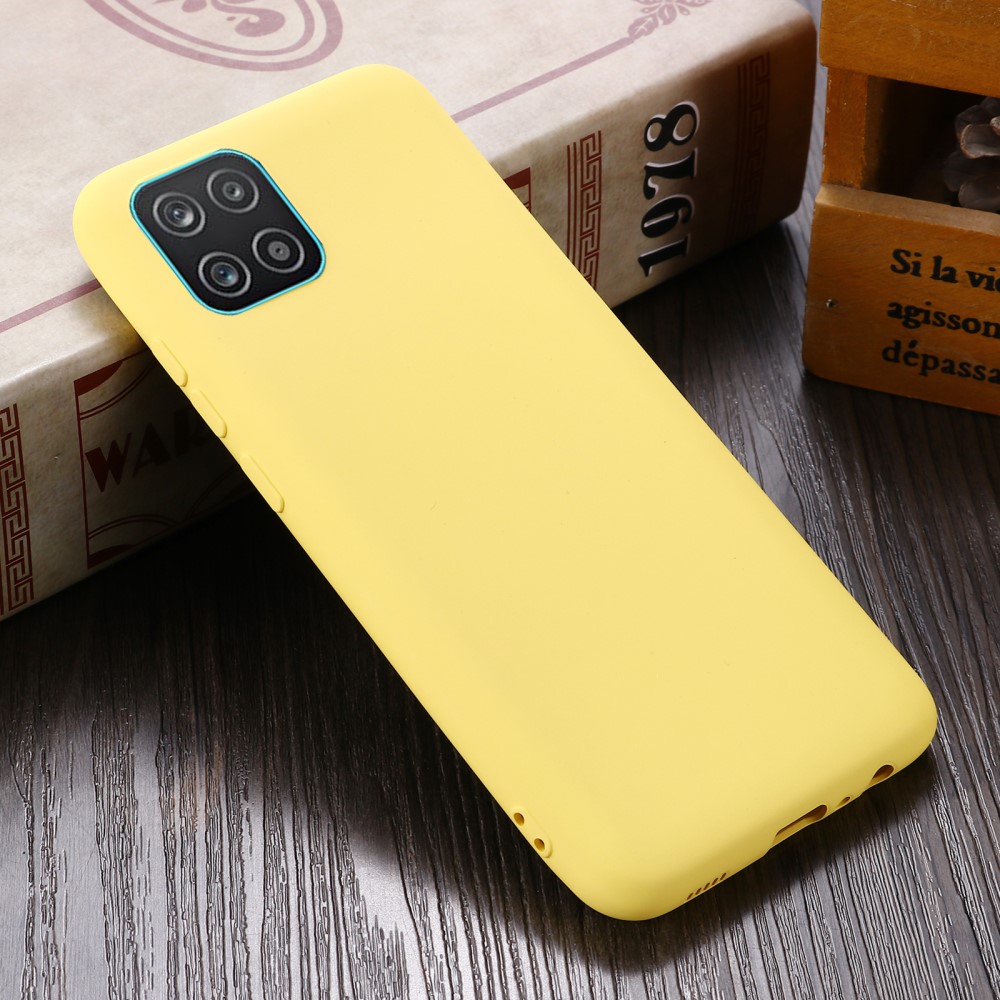  Samsung Galaxy A03 Skal Liquid Silikon Med Strap Gul