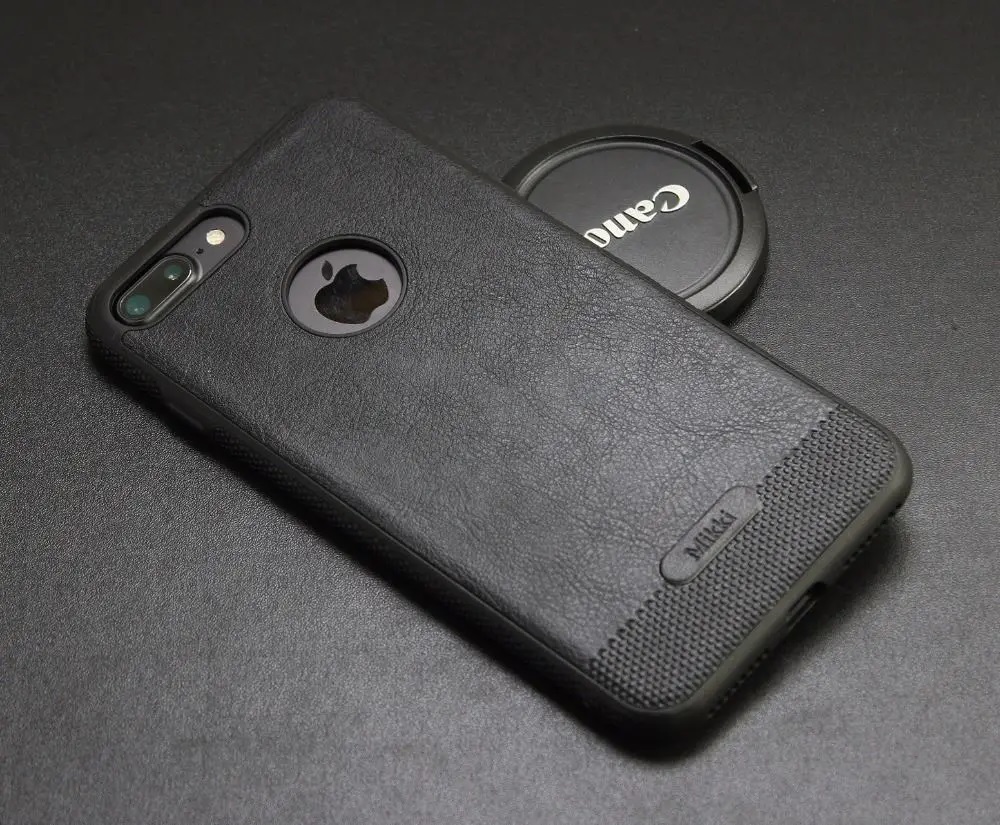  Mikki iPhone 7/8/SE (2020/2022) Läder Skal - Svart