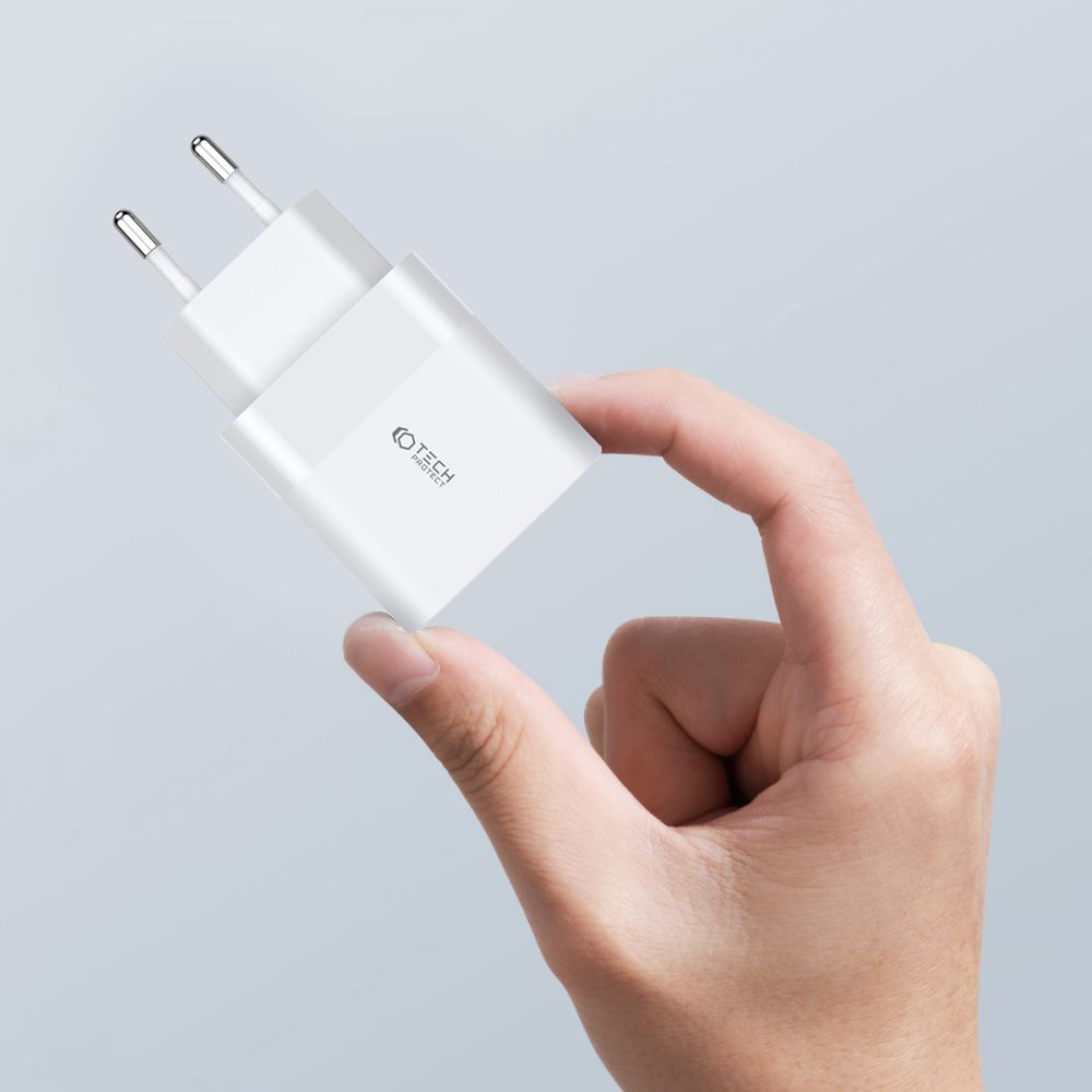 Tech-Protect Tech-Protect 30W PD QC USB-C / USB-A Väggladdare Vit