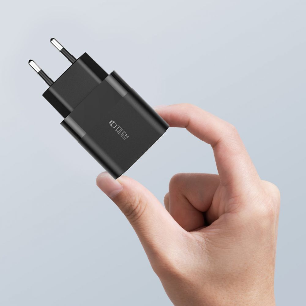 Tech-Protect Tech-Protect 30W PD QC USB-C / USB-A Väggladdare Svart