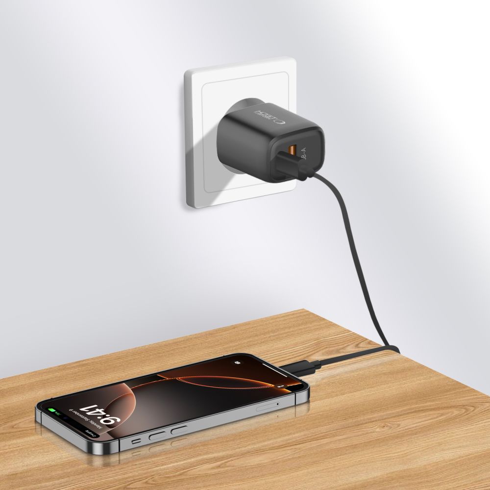 Tech-Protect Tech-Protect 20W Väggladdare PD QC3.0 USB-C / USB-A Svart