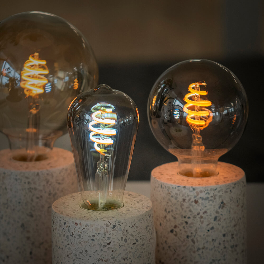 Hombli Hombli Smart Lampa Glödtråd E27 G95-Rök CCT